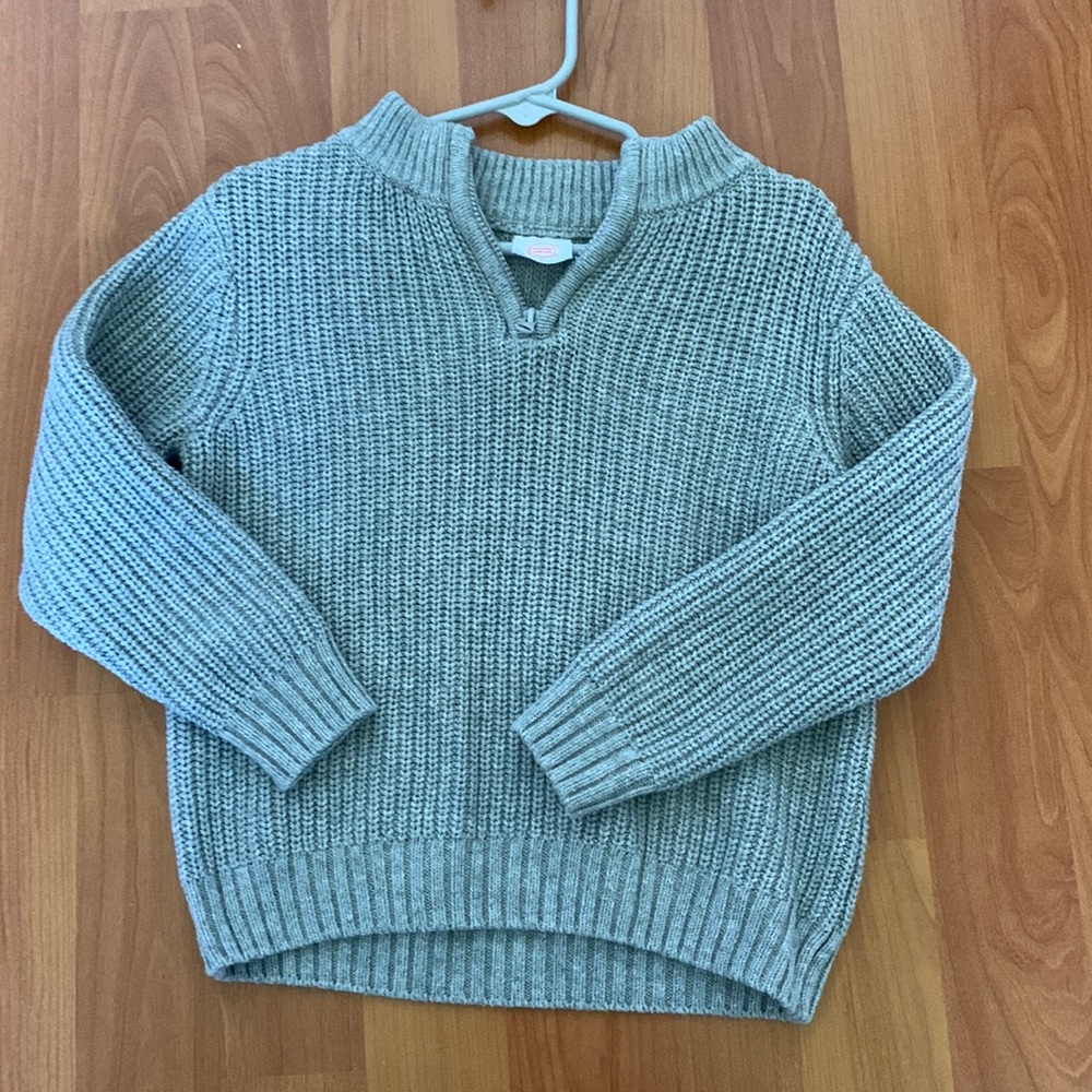 Knit Pullover